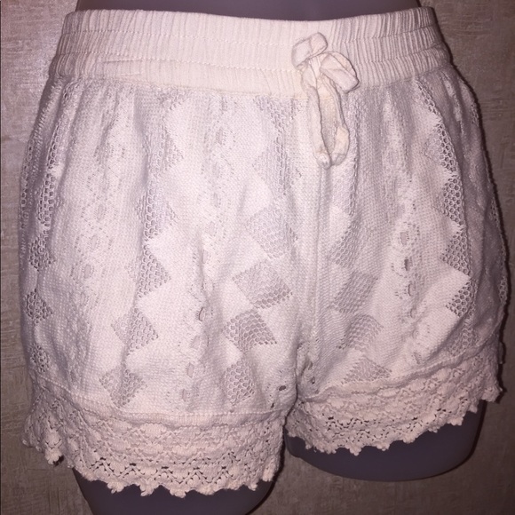 Shorts - Picture 2 of 2